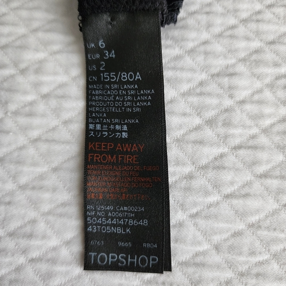 TOP SHOP NEW Lace triangle bralette bra US 2. - Picture 5 of 5